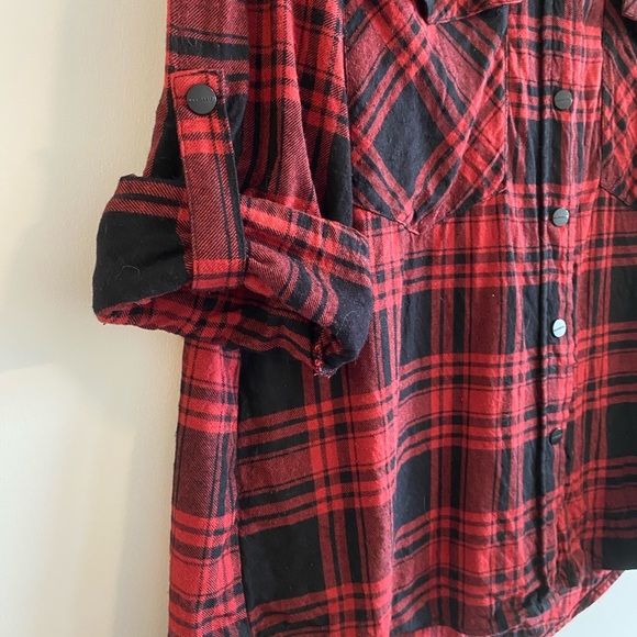 Sanctuary Red Plaid Button-Down - Picture 4 of 6